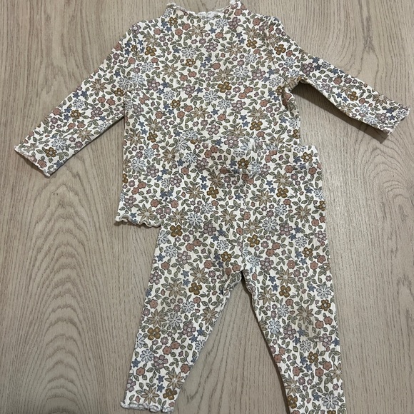 Little co set - Picture 1 of 4